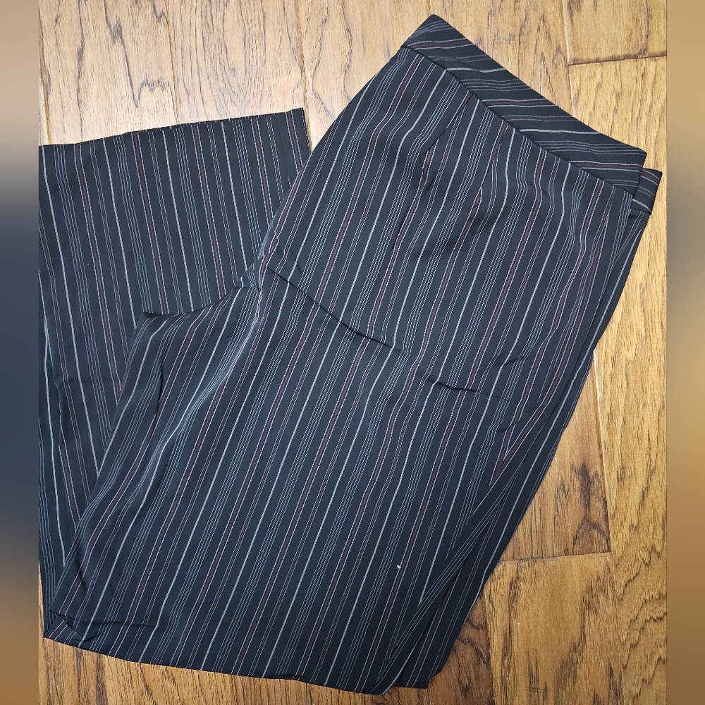 Layne Bryant pin striped pants Sz 18